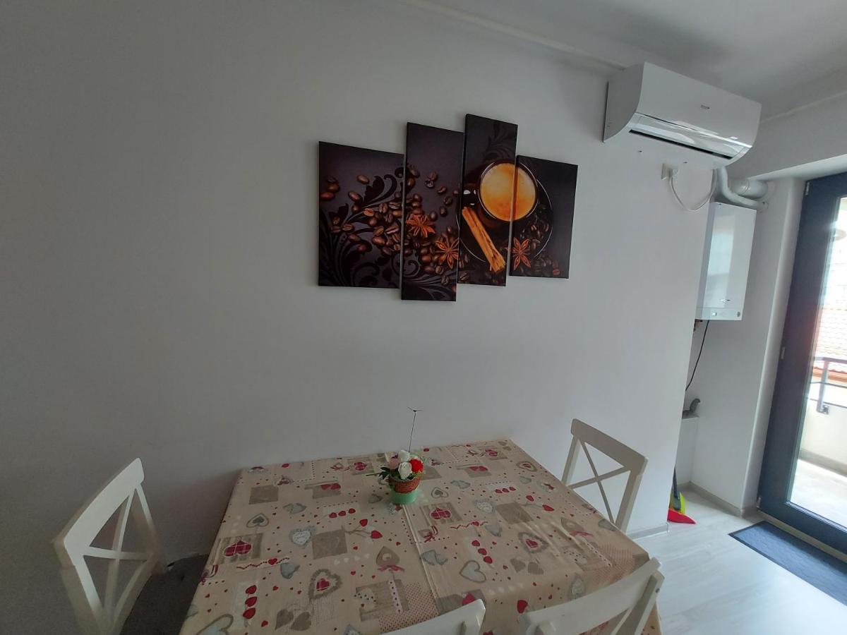 Topaz Central Apartment باكاو المظهر الخارجي الصورة